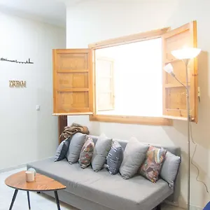 apartamento-deluxe-regina-las-setas-sevilla.es-andalucia.com/